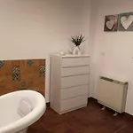 Casa Con Piscina Y Jacuzzi *