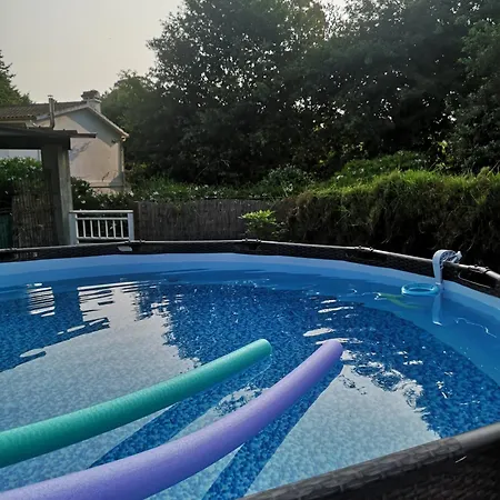 Casa Con Piscina Y Jacuzzi דירה