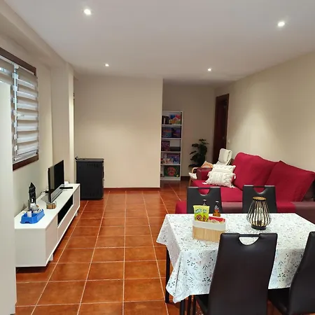 Casa Con Piscina Y Jacuzzi דירה פונטה-ודרה