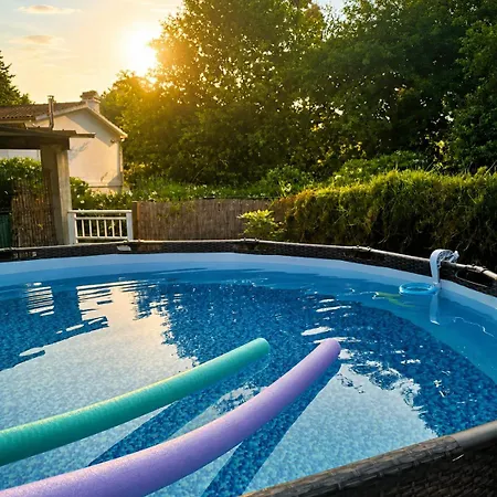 公寓 Casa Con Piscina Y Jacuzzi *