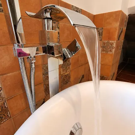 Casa Con Piscina Y Jacuzzi 公寓