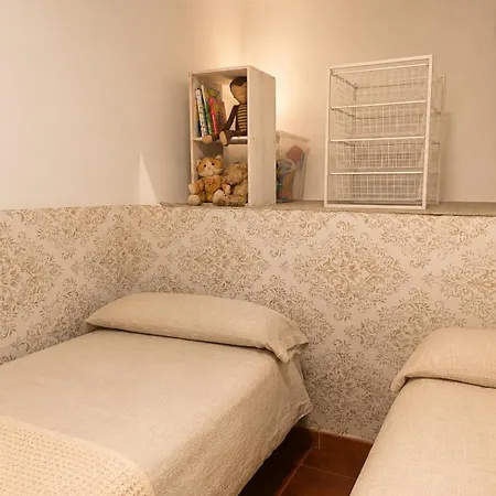 Casa Con Piscina Y Jacuzzi Lejlighed